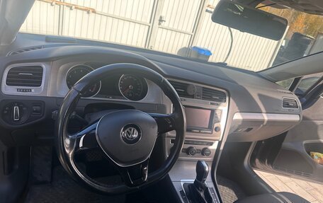 Volkswagen Golf VII рестайлинг, 2015 год, 1 250 000 рублей, 7 фотография