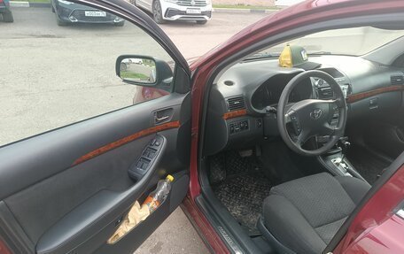Toyota Avensis III рестайлинг, 2006 год, 850 000 рублей, 10 фотография