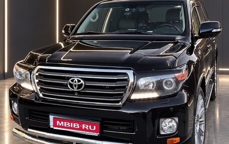 Toyota Land Cruiser 200, 2014 год, 4 350 000 рублей, 1 фотография