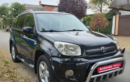Toyota RAV4, 2004 год, 1 000 000 рублей, 8 фотография