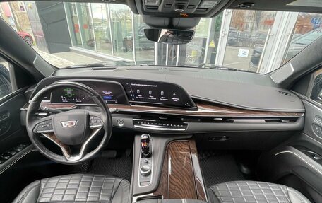 Cadillac Escalade V, 2022 год, 12 000 000 рублей, 8 фотография