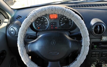 Renault Logan I, 2005 год, 210 000 рублей, 12 фотография