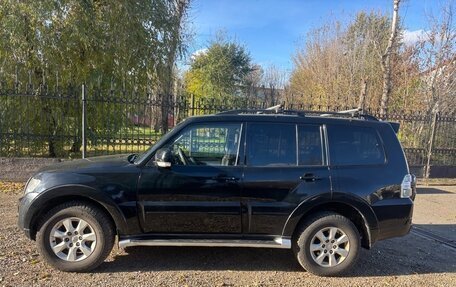 Mitsubishi Pajero IV рестайлинг 2, 2011 год, 1 900 000 рублей, 9 фотография