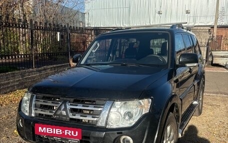 Mitsubishi Pajero IV рестайлинг 2, 2011 год, 1 900 000 рублей, 8 фотография