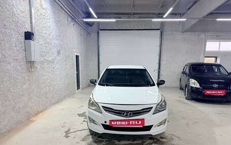 Hyundai Solaris II рестайлинг, 2015 год, 539 000 рублей, 7 фотография