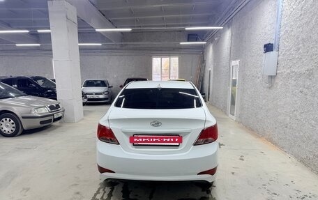 Hyundai Solaris II рестайлинг, 2015 год, 539 000 рублей, 4 фотография