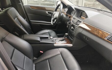 Mercedes-Benz E-Класс, 2010 год, 1 450 000 рублей, 14 фотография