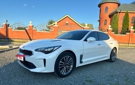 KIA Stinger I, 2019 год, 2 500 000 рублей, 5 фотография