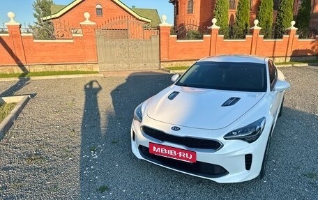 KIA Stinger I, 2019 год, 2 500 000 рублей, 4 фотография