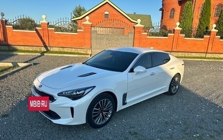 KIA Stinger I, 2019 год, 2 500 000 рублей, 15 фотография