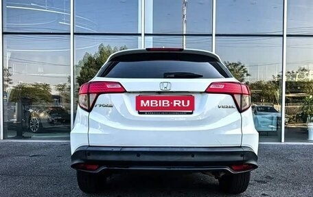 Honda Vezel, 2022 год, 1 200 401 рублей, 4 фотография
