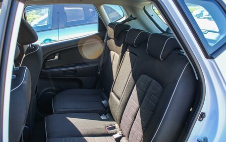 KIA Venga I, 2012 год, 870 000 рублей, 8 фотография