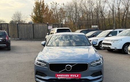 Volvo S90 II рестайлинг, 2017 год, 1 900 000 рублей, 2 фотография