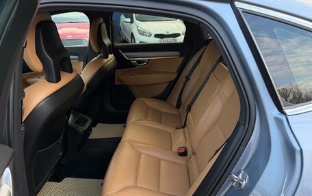 Volvo S90 II рестайлинг, 2017 год, 1 900 000 рублей, 23 фотография