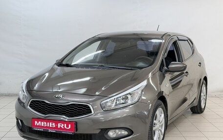 KIA cee'd III, 2013 год, 999 000 рублей, 1 фотография