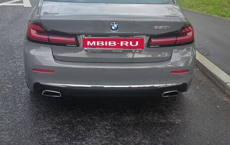 BMW 5 серия, 2021 год, 3 500 000 рублей, 3 фотография