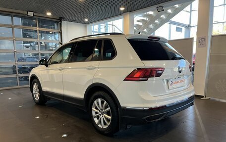 Volkswagen Tiguan II, 2020 год, 3 140 000 рублей, 5 фотография