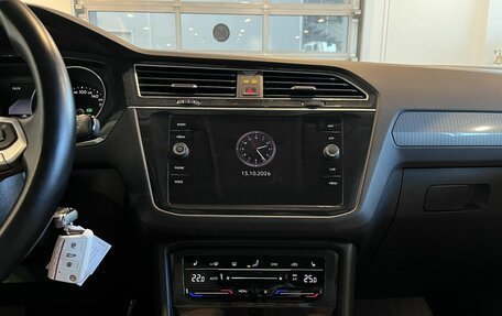 Volkswagen Tiguan II, 2020 год, 3 140 000 рублей, 13 фотография