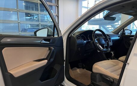Volkswagen Tiguan II, 2020 год, 3 140 000 рублей, 21 фотография