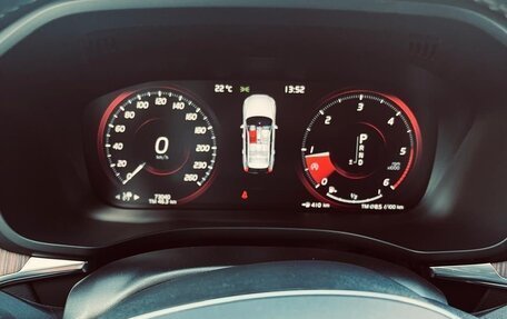 Volvo XC60 II, 2018 год, 3 700 000 рублей, 6 фотография
