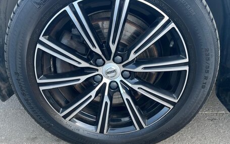 Volvo XC60 II, 2018 год, 3 700 000 рублей, 9 фотография