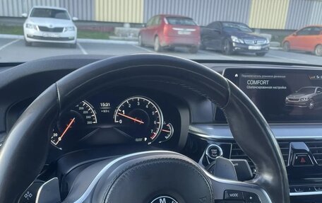 BMW 5 серия, 2017 год, 3 550 000 рублей, 2 фотография