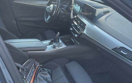 BMW 5 серия, 2017 год, 3 550 000 рублей, 16 фотография