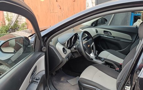 Chevrolet Cruze II, 2014 год, 900 000 рублей, 8 фотография