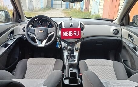 Chevrolet Cruze II, 2014 год, 900 000 рублей, 2 фотография