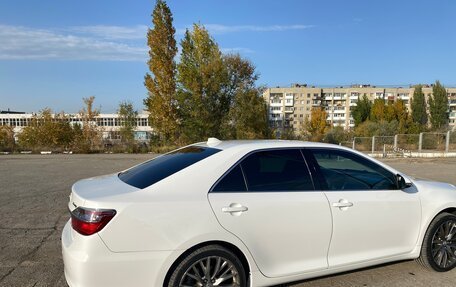 Toyota Camry, 2016 год, 1 880 000 рублей, 2 фотография