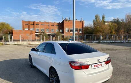 Toyota Camry, 2016 год, 1 880 000 рублей, 6 фотография