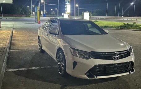 Toyota Camry, 2016 год, 1 880 000 рублей, 9 фотография