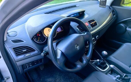 Renault Megane III рестайлинг, 2010 год, 830 000 рублей, 4 фотография