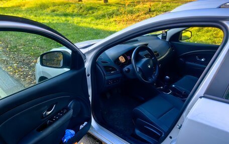 Renault Megane III рестайлинг, 2010 год, 830 000 рублей, 8 фотография