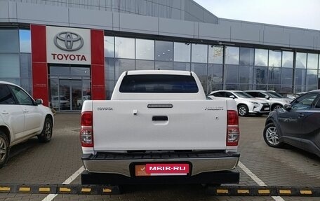 Toyota Hilux VII, 2013 год, 2 700 000 рублей, 17 фотография
