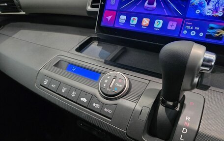 Honda Freed I, 2014 год, 1 189 000 рублей, 28 фотография