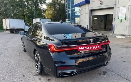 BMW 7 серия, 2019 год, 4 000 000 рублей, 4 фотография