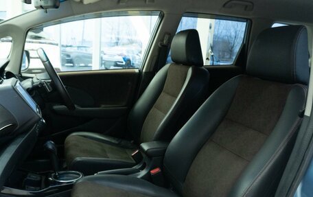 Honda Fit Shuttle I рестайлинг, 2013 год, 1 050 000 рублей, 13 фотография