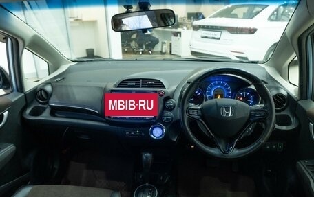 Honda Fit Shuttle I рестайлинг, 2013 год, 1 050 000 рублей, 11 фотография