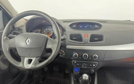 Renault Fluence I, 2010 год, 580 000 рублей, 11 фотография