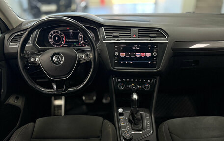 Volkswagen Tiguan II, 2018 год, 2 450 000 рублей, 13 фотография