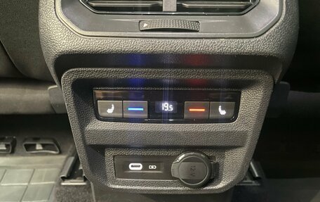 Volkswagen Tiguan II, 2021 год, 2 695 000 рублей, 25 фотография