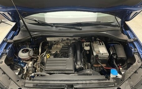 Volkswagen Tiguan II, 2021 год, 2 695 000 рублей, 28 фотография