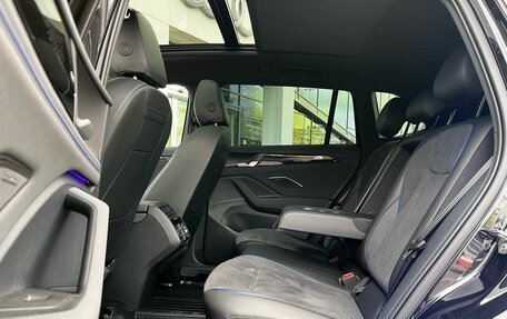 Volkswagen Tiguan, 2026 год, 4 990 000 рублей, 15 фотография