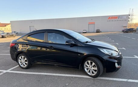Hyundai Solaris II рестайлинг, 2011 год, 690 000 рублей, 4 фотография