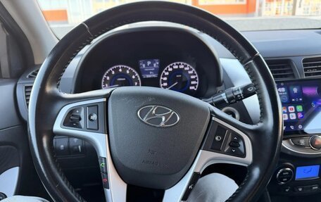 Hyundai Solaris II рестайлинг, 2011 год, 690 000 рублей, 10 фотография