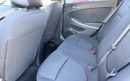 Hyundai Solaris II рестайлинг, 2011 год, 690 000 рублей, 16 фотография
