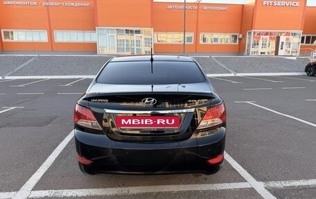 Hyundai Solaris II рестайлинг, 2011 год, 690 000 рублей, 6 фотография