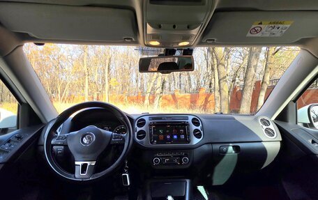 Volkswagen Tiguan I, 2015 год, 2 300 000 рублей, 14 фотография