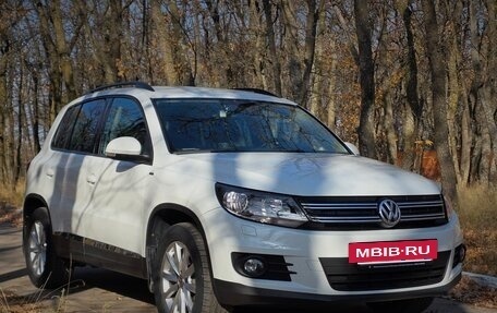 Volkswagen Tiguan I, 2015 год, 2 300 000 рублей, 6 фотография